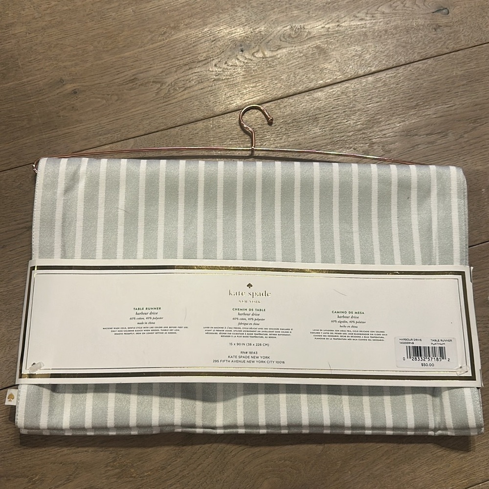 Kate Spade Table Runner - Picture 3 of 4